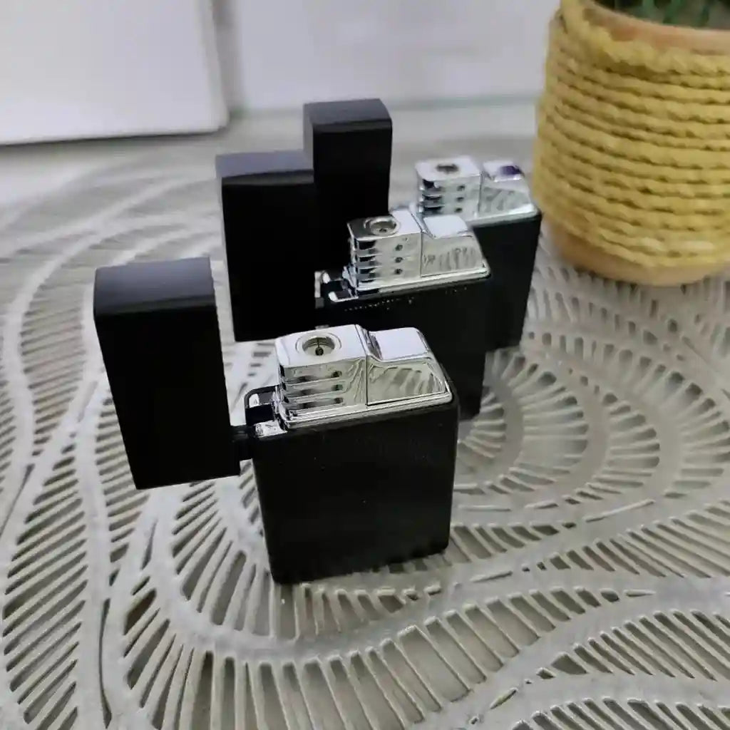 Classic Black Jet Lighter – Windproof & Refillable – Luxury Lighters