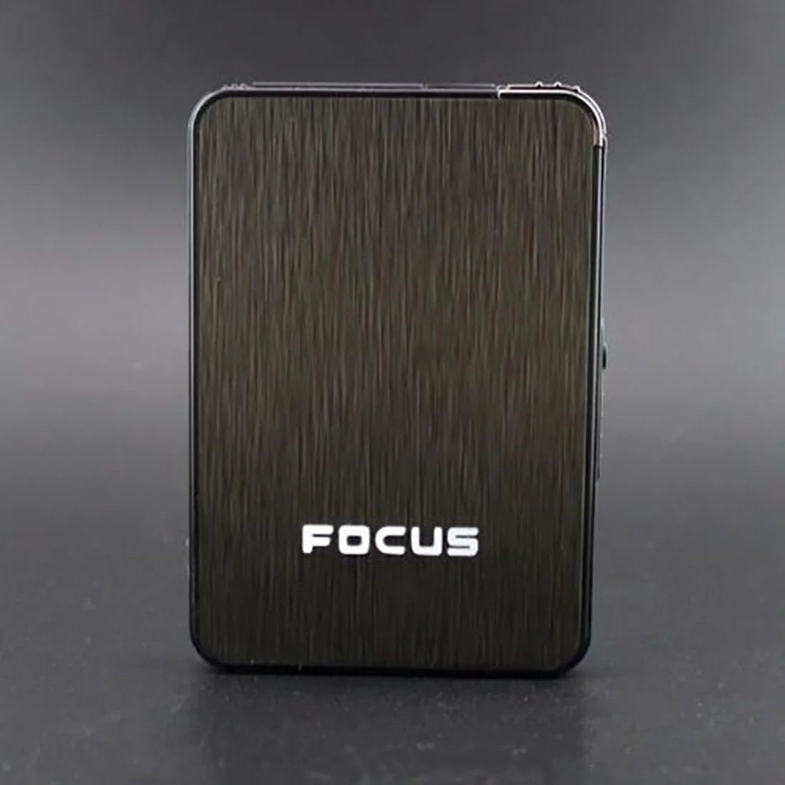 Black rectangular FOCUS Cigarette Case product JD-YH003 on a gray background