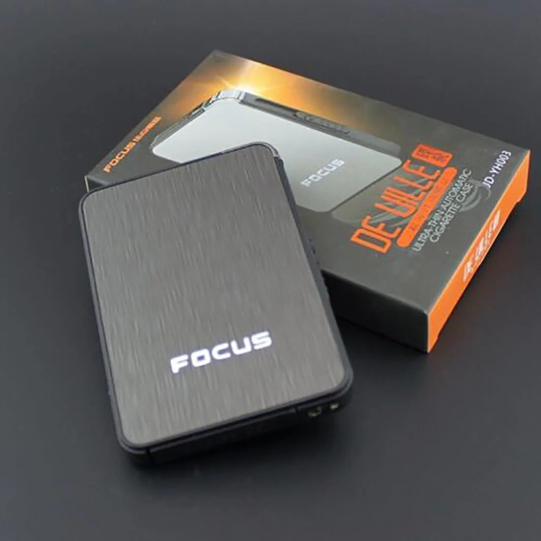 Black FOCUS Cigarette Case product JD-YH003 branding on a dark background