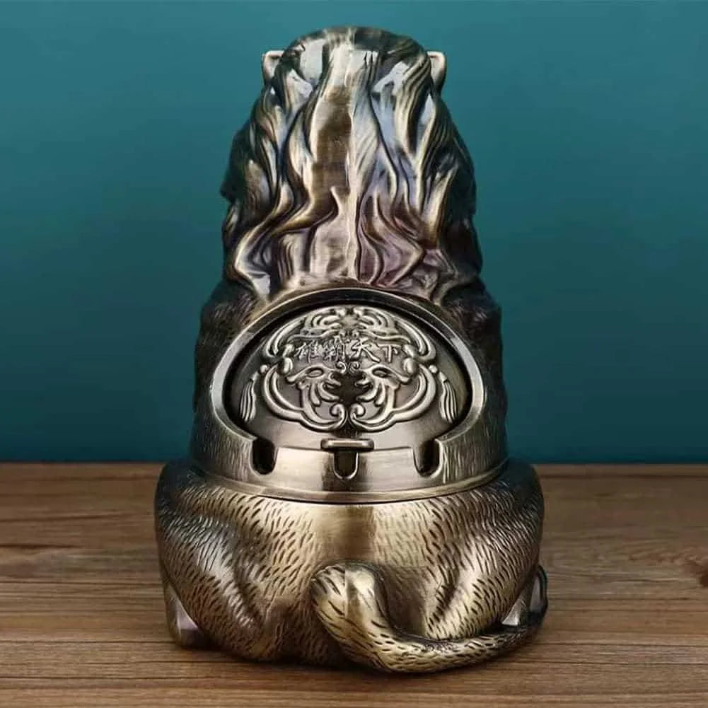 Metal_Lion_Ashtray from the Back side with wall