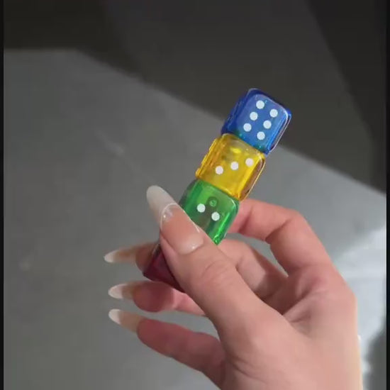video of dice lighter in pakistan