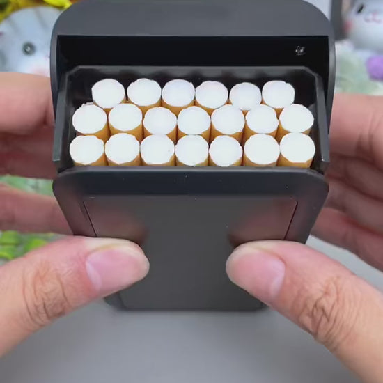 Sliding Cigarette Case with Electric Lighter