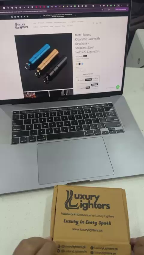 Vidoe of Metal Round Cigarette Case with Keychain