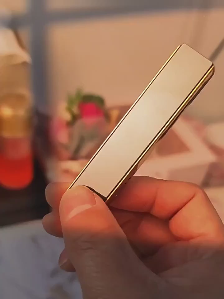 Vidoe of  Focus YH078 Cigarette Case USB Rechargeable Lighter 